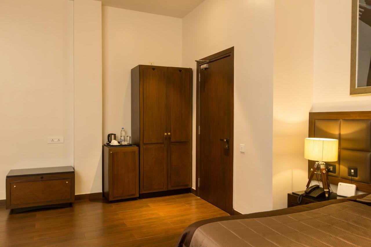 Park Suites Kolkata Exterior photo